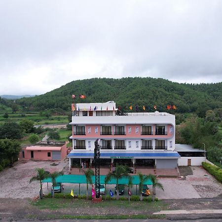 Hotel White Lotus Dungarpur Exterior foto
